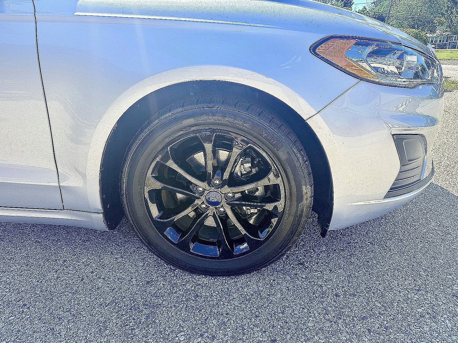 Used 2019 Ford Fusion SE FWD image 15