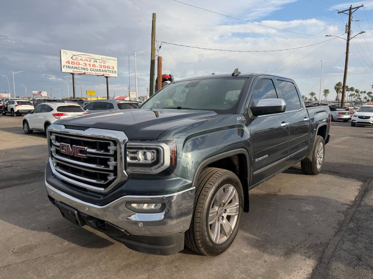 Used 2017 GMC Sierra 1500 SLT AWD/4WD image 3