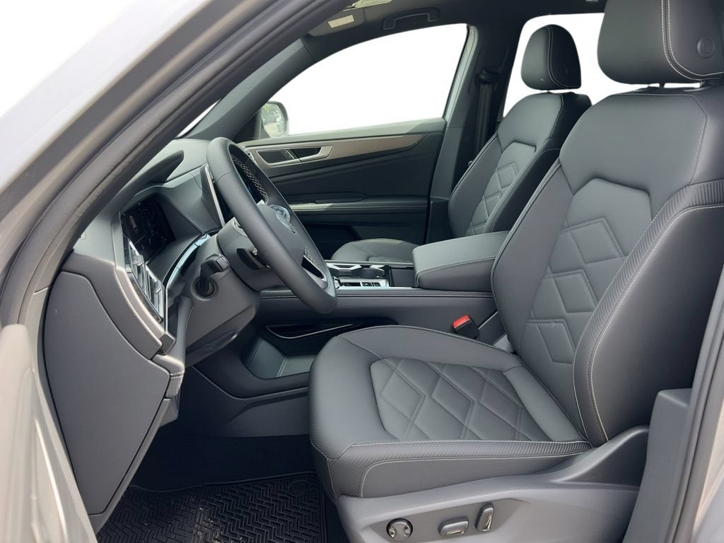New 2025 Volkswagen Atlas Cross Sport SE AWD/4WD image 6