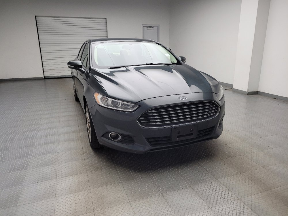 Used 2015 Ford Fusion SE w/ Equipment Group 202A FWD image 14