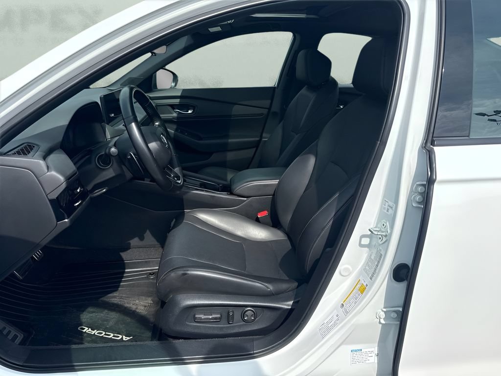 Used 2023 Honda Accord Sport image 9
