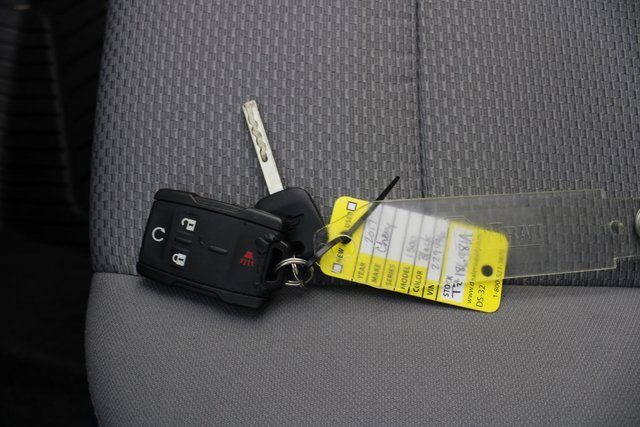 Used 2017 Chevrolet Silverado 1500 LT w/ All Star Edition image 7