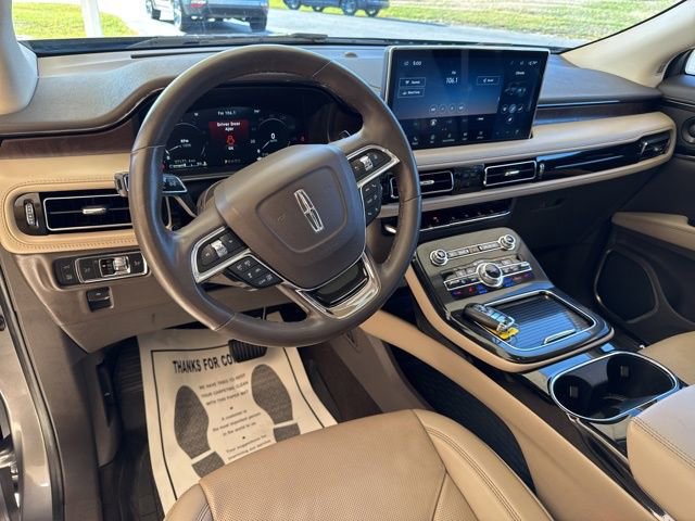 Used 2022 Lincoln Nautilus Reserve w/ Equipment Group 201A image 15