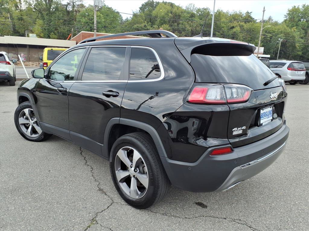 Used 2022 Jeep Cherokee Limited AWD/4WD image 6