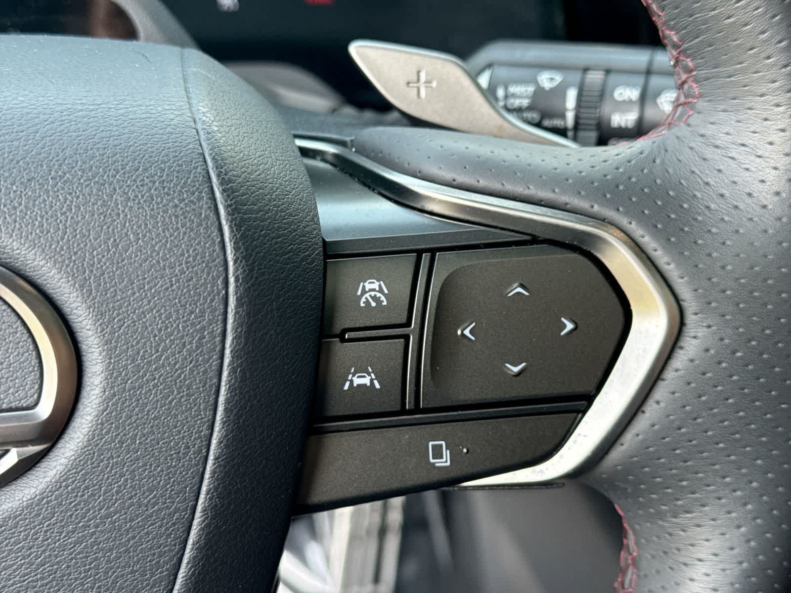 Used 2025 Lexus RX 500h F Sport w/ Convenience Package AWD/4WD image 31