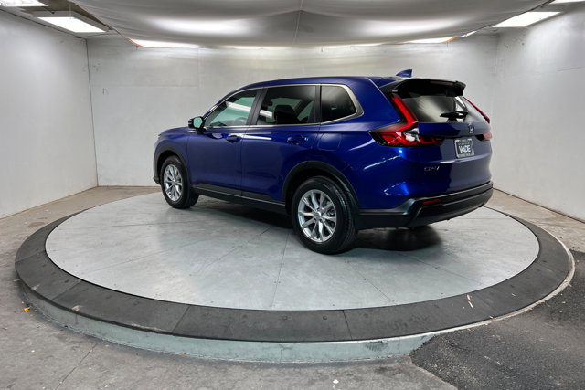 Used 2023 Honda CR-V EX image 3