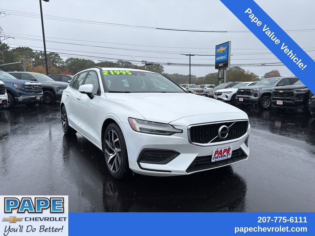 Used 2020 Volvo V60 T5 Momentum