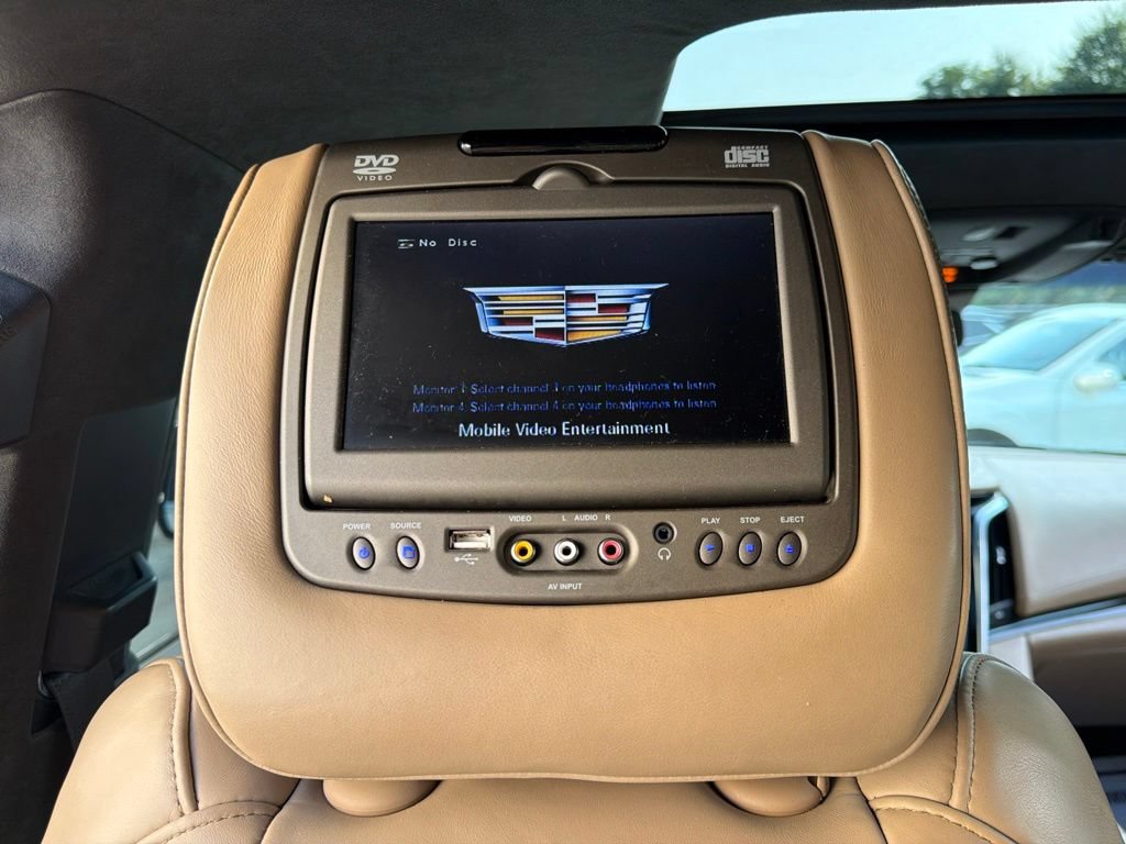 Used 2019 Cadillac Escalade Platinum AWD/4WD image 27