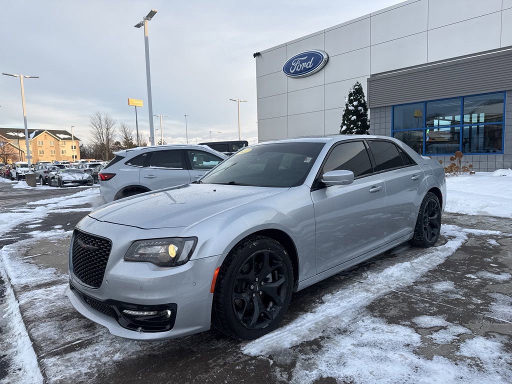 Used 2022 Chrysler 300 S w/ Safetytec Plus Group image 2