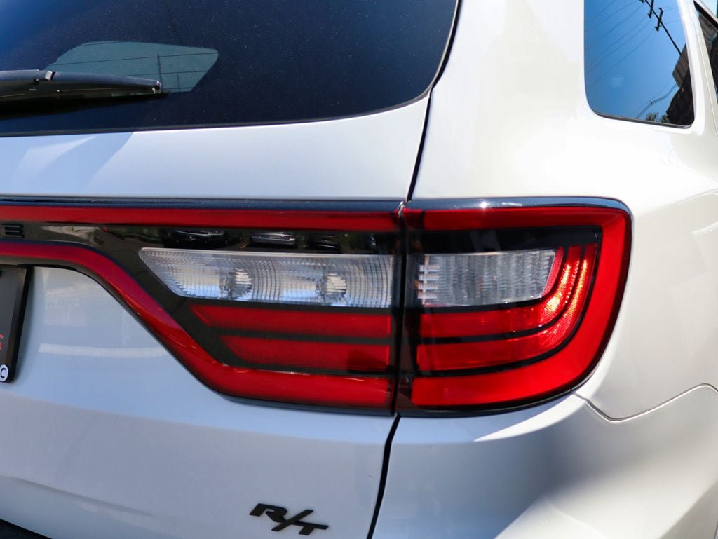 Used 2022 Dodge Durango R/T w/ Blacktop Package AWD/4WD image 15