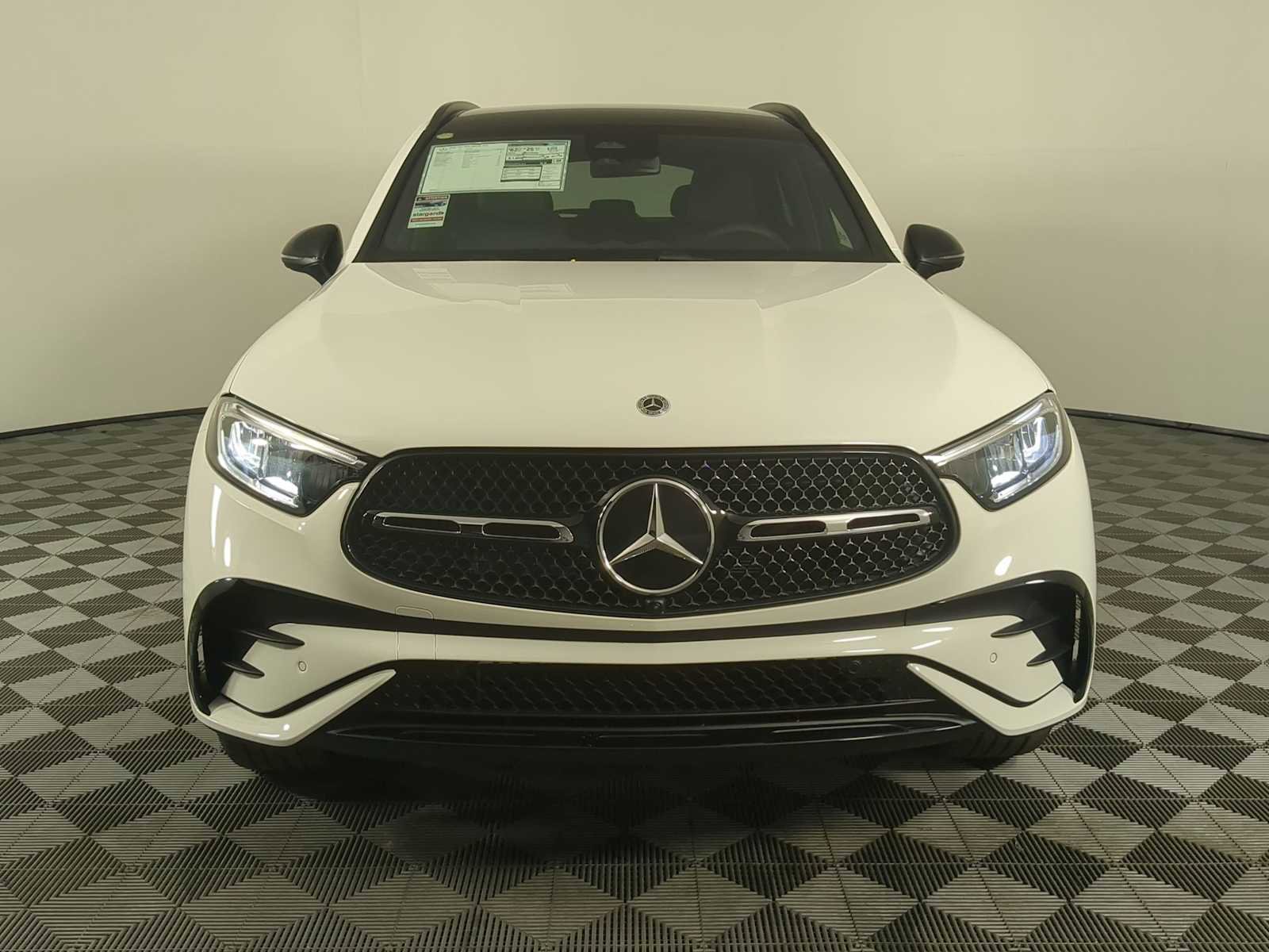New 2026 Mercedes-Benz GLC 350e 4MATIC image 8