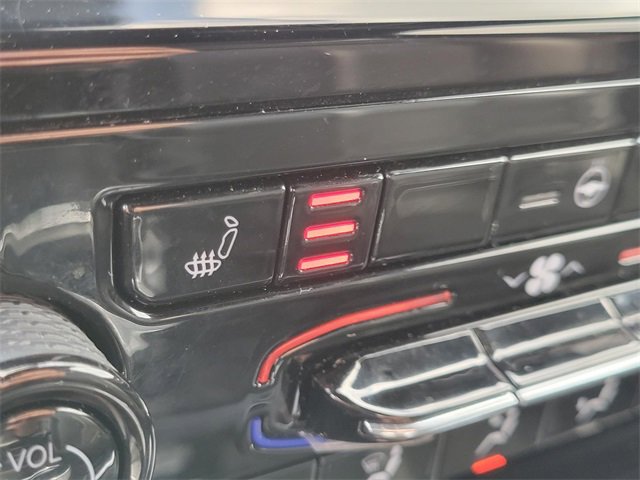 Used 2024 Jeep Grand Cherokee Limited image 7