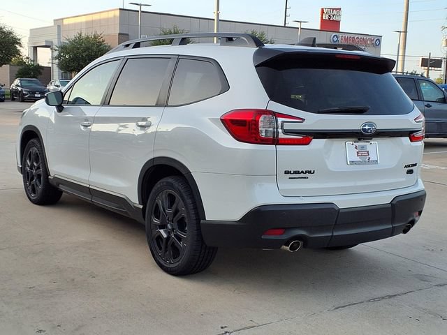 Used 2023 Subaru Ascent Onyx Edition AWD/4WD image 2