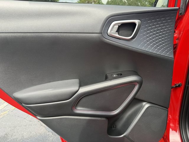 Certified 2022 Kia Soul GT-Line FWD image 31