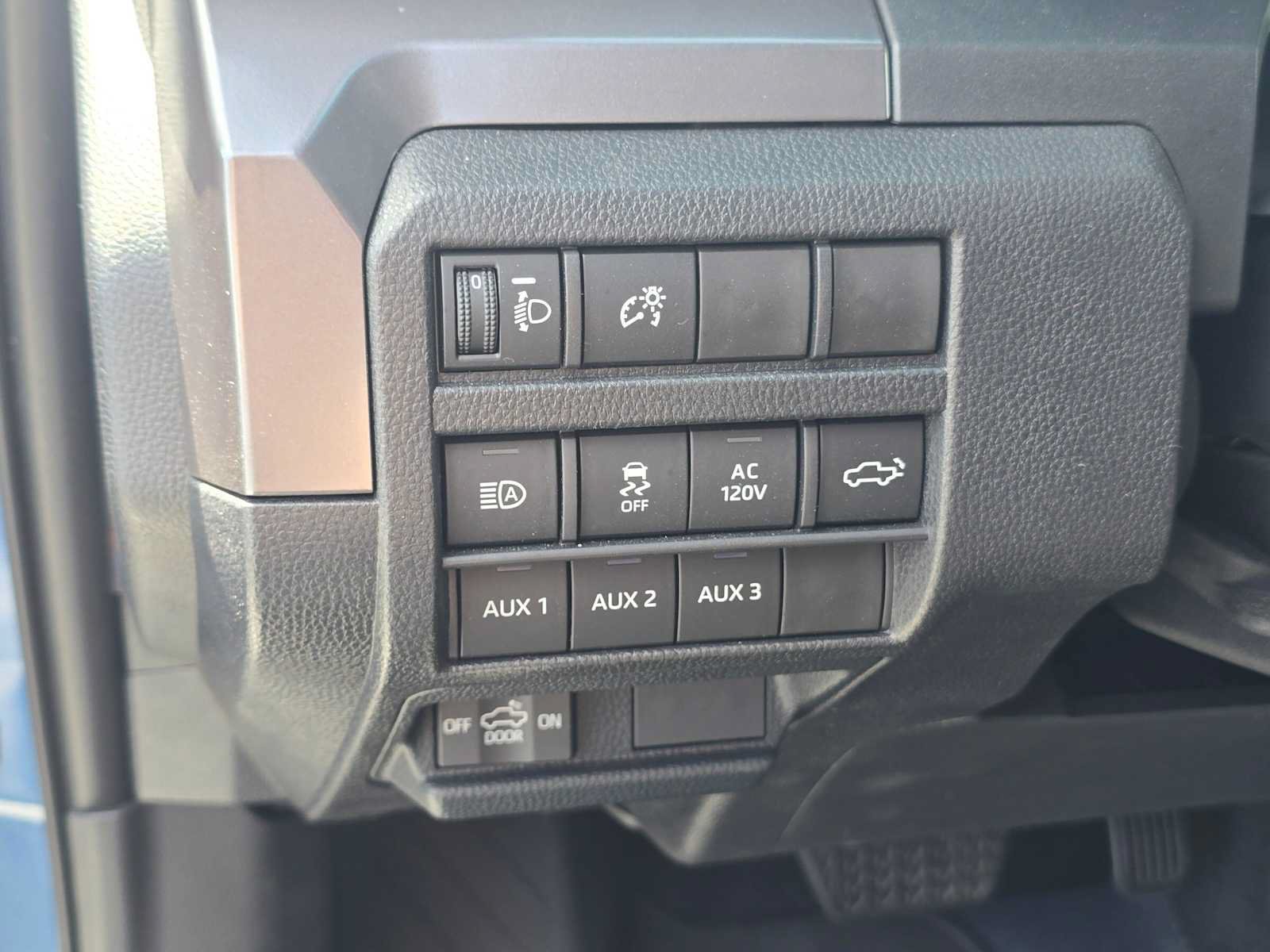 Used 2026 Toyota Tacoma TRD Off-Road w/ TRD Off Road Premium Package AWD/4WD image 24