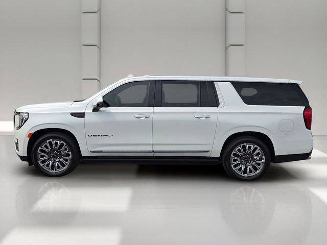 Certified 2024 GMC Yukon XL Denali Ultimate AWD/4WD image 2