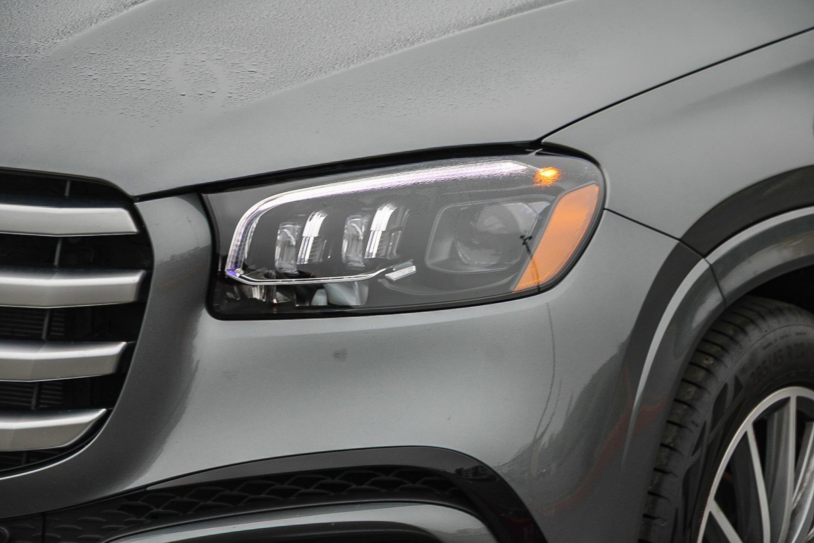 Certified 2025 Mercedes-Benz GLS 450 4MATIC image 8