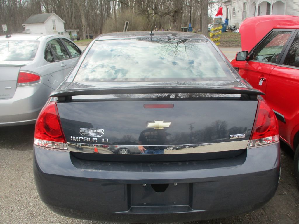 Used 2008 Chevrolet Impala LT w/ Luxury Edition Package FWD image 4