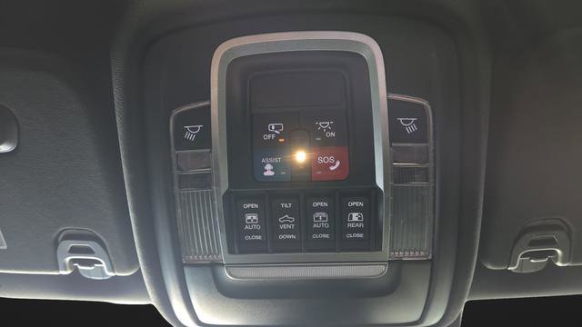 Used 2022 RAM 1500 Rebel w/ G/T Package AWD/4WD image 29