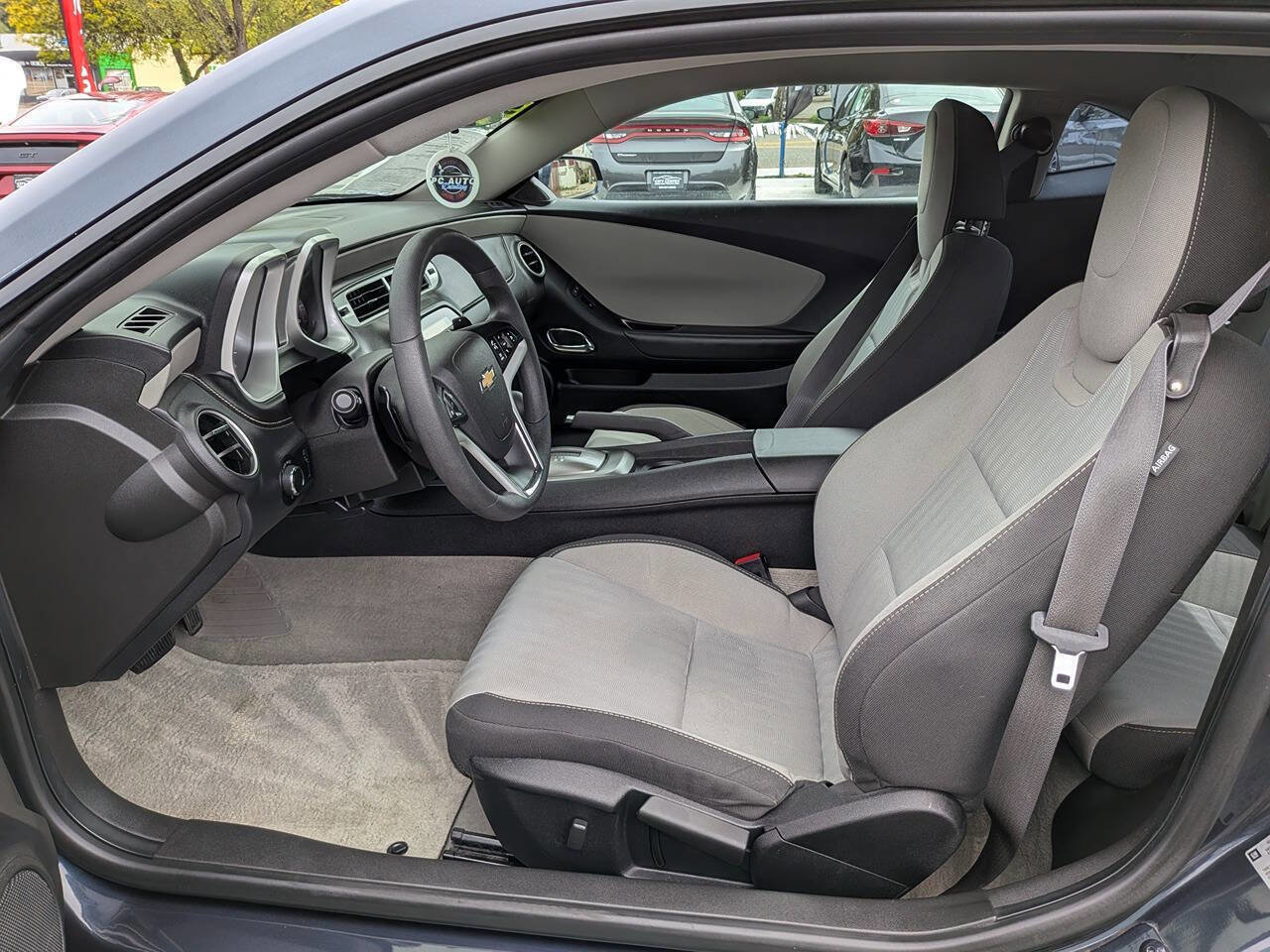 Used 2013 Chevrolet Camaro LS RWD image 7