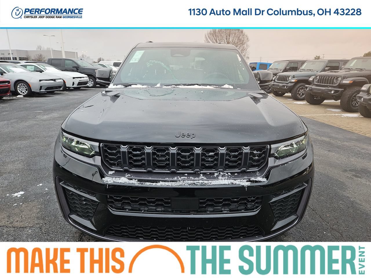 New 2026 Jeep Grand Cherokee Altitude AWD/4WD image 2