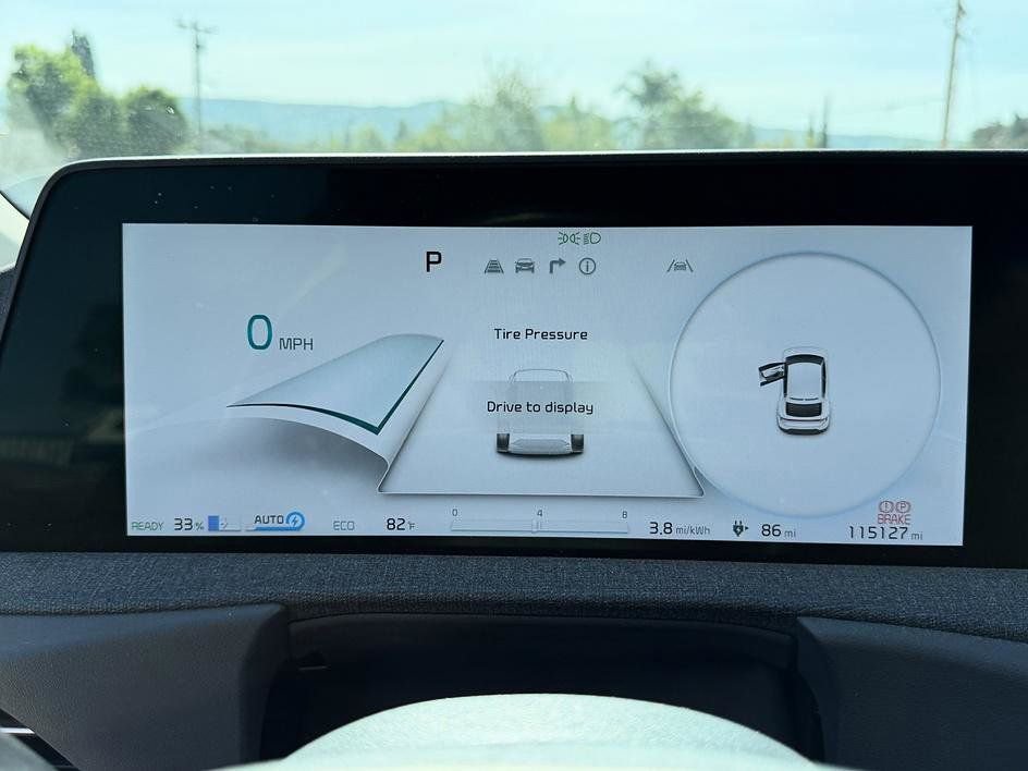 Used 2022 Kia EV6 Wind image 20