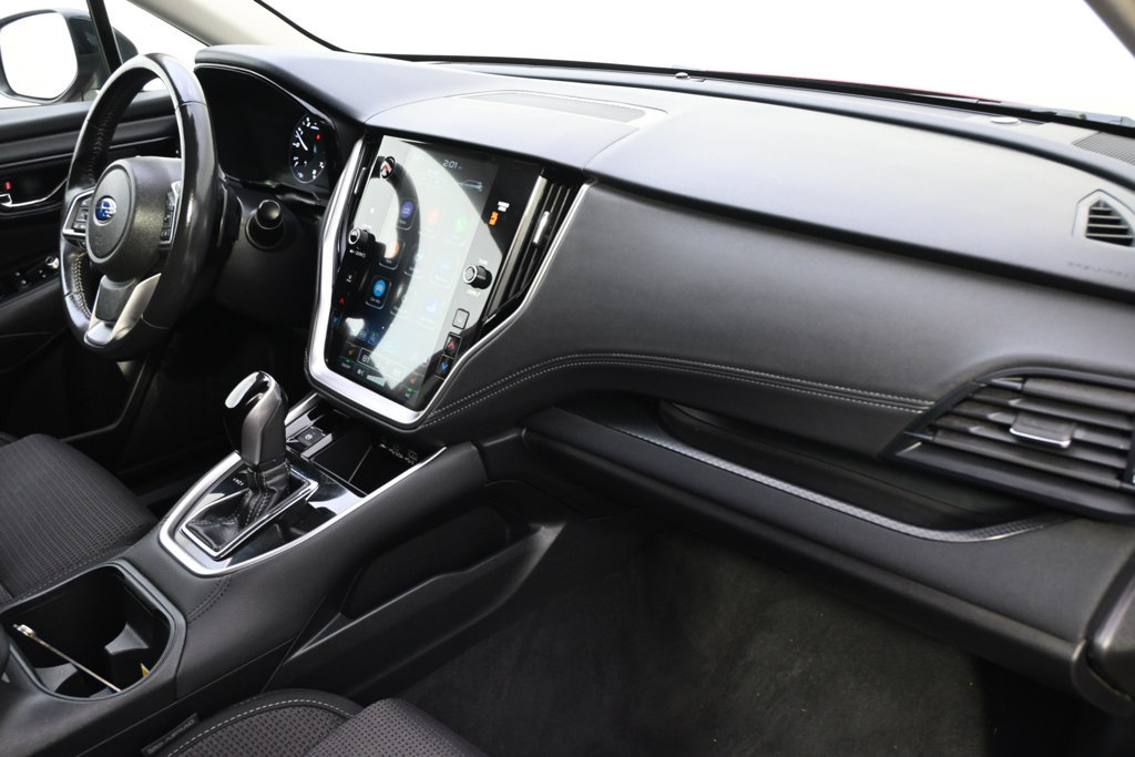 Certified 2025 Subaru Outback Premium AWD/4WD image 15