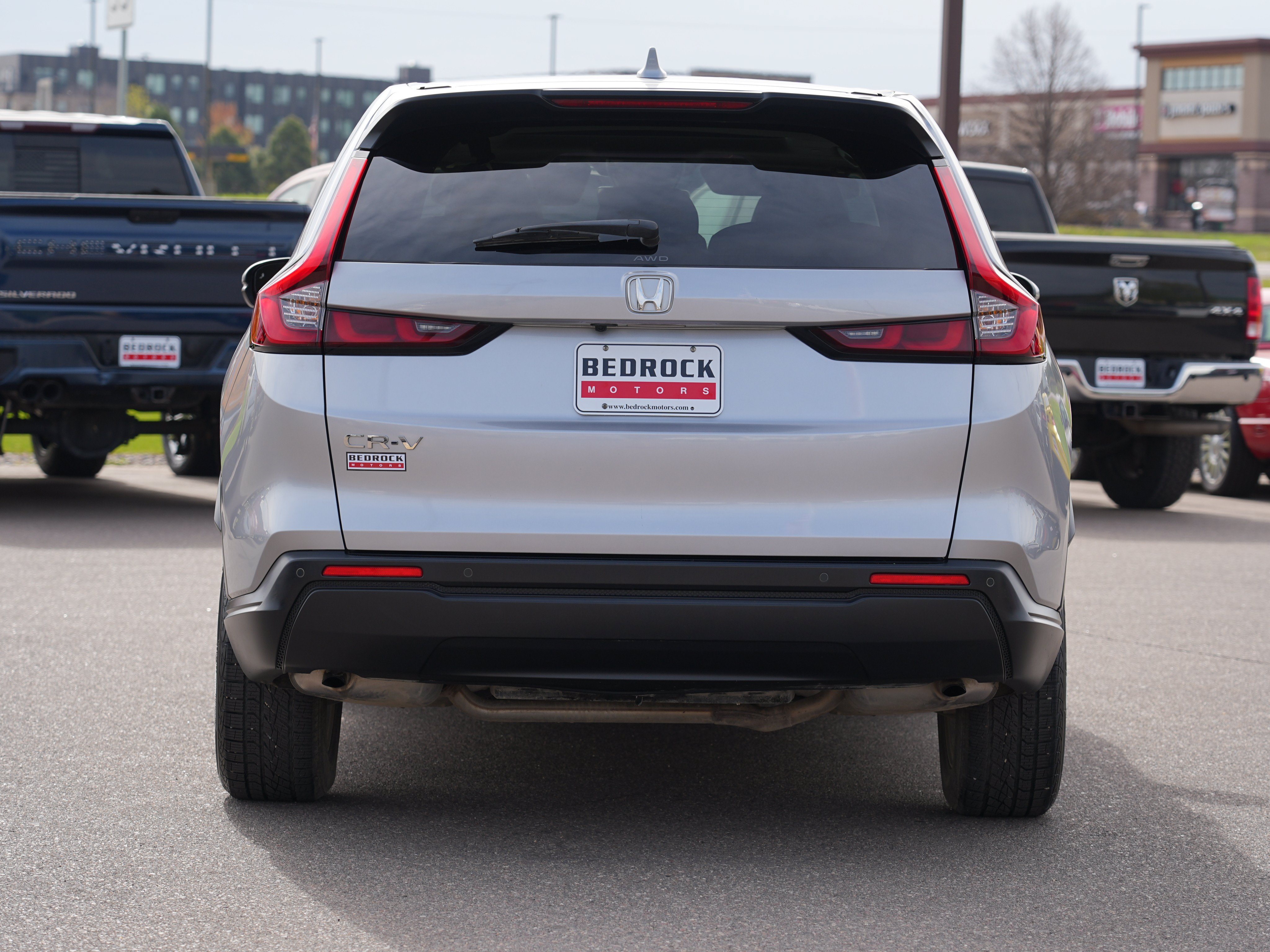 Used 2024 Honda CR-V EX-L image 4