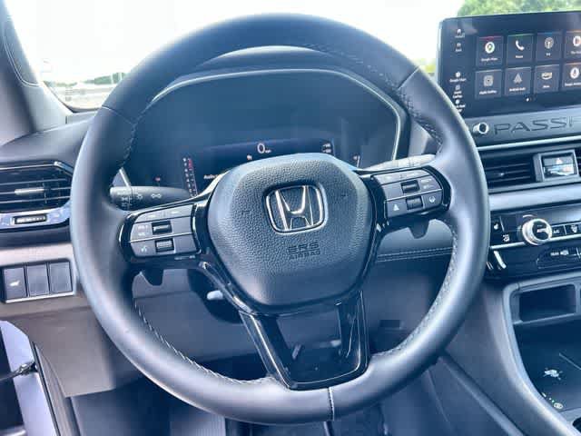 Certified 2026 Honda Passport RTL image 17