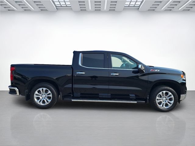 Used 2024 Chevrolet Silverado 1500 LTZ w/ LTZ Premium Package AWD/4WD image 38