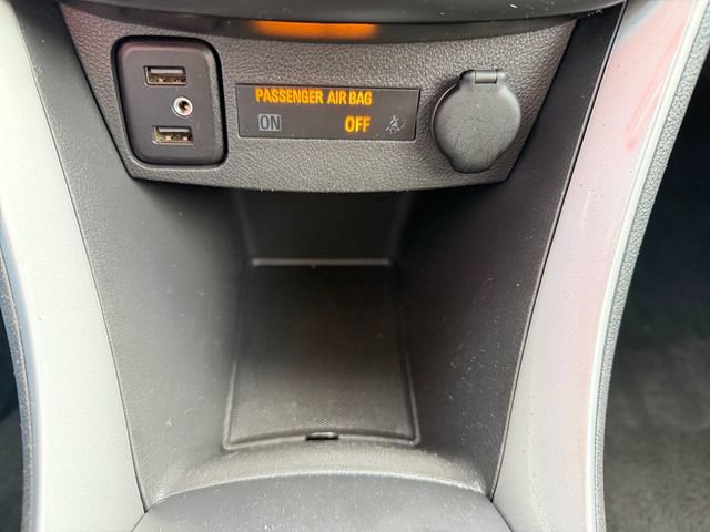 Used 2021 Chevrolet Trax LT image 24