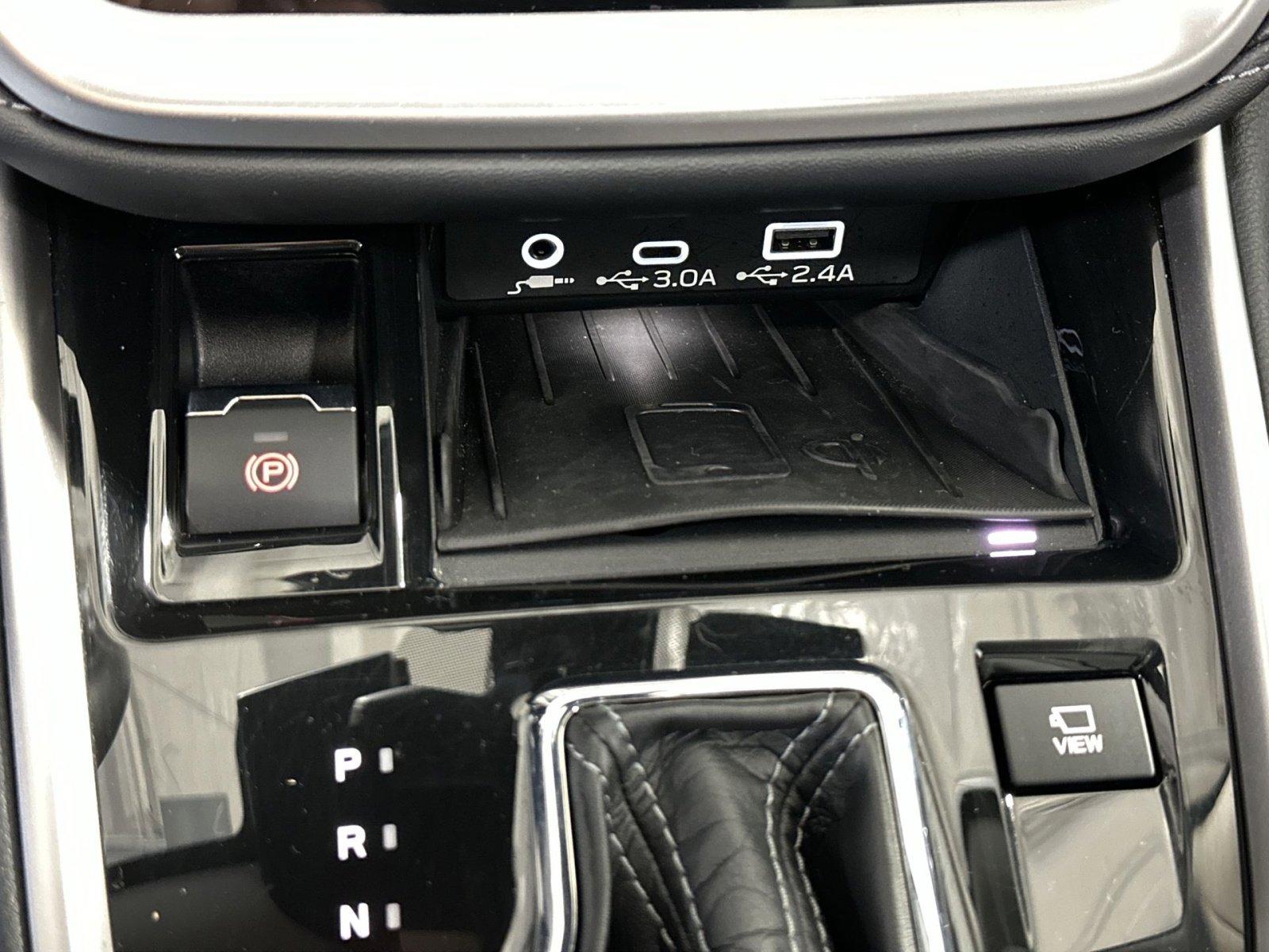 Used 2024 Subaru Outback Touring image 28