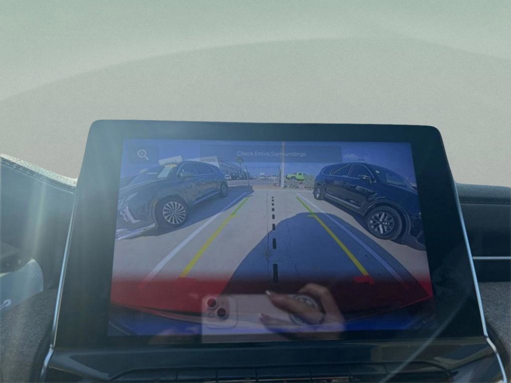 Certified 2024 Jeep Compass Latitude image 27