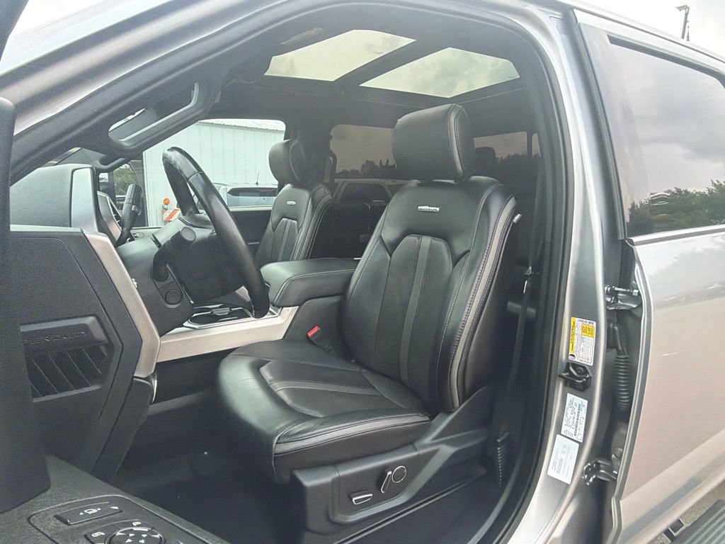 Used 2021 Ford F350 Platinum w/ Tremor Off-Road Package AWD/4WD image 22