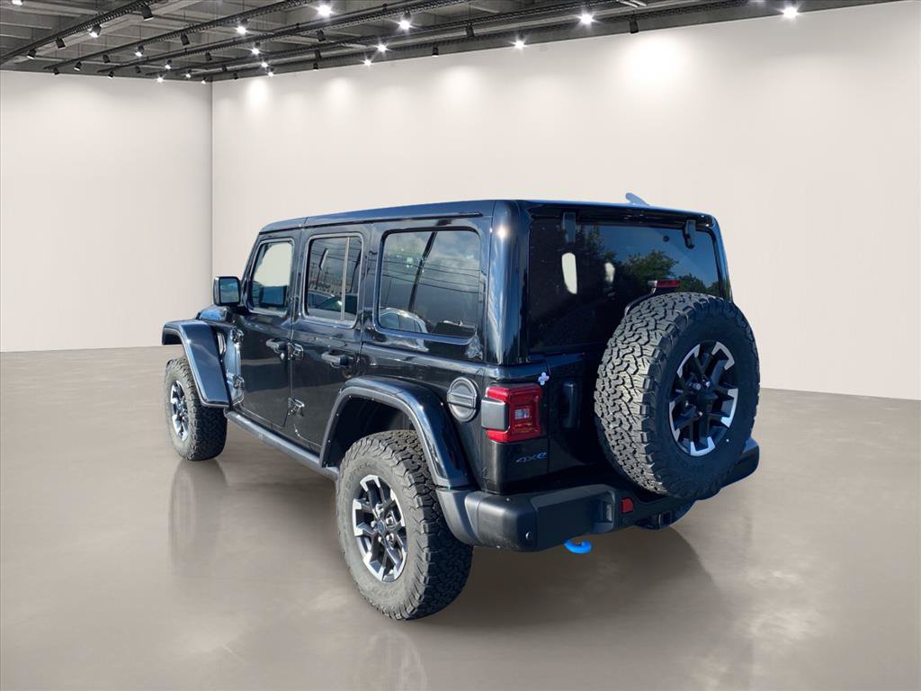 Used 2024 Jeep Wrangler Unlimited Rubicon 4xe AWD/4WD image 5
