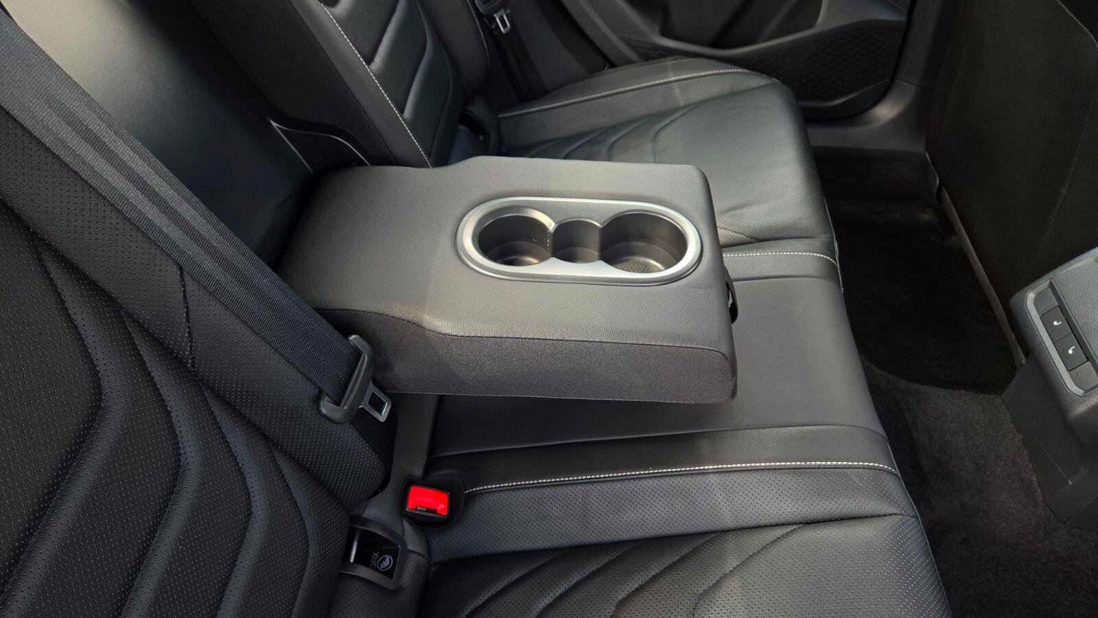 Certified 2023 Volkswagen Jetta SEL FWD image 57