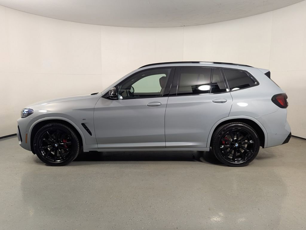 Used 2022 BMW X3 M40i image 4