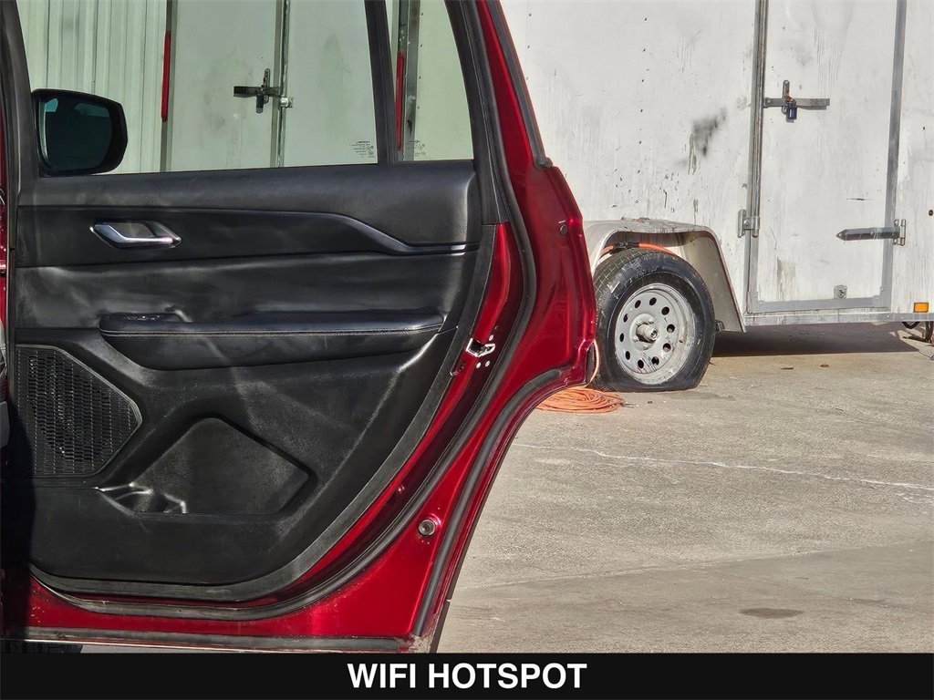 Used 2024 Jeep Grand Cherokee L Laredo image 27