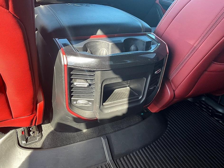 Used 2020 RAM 1500 Rebel image 31