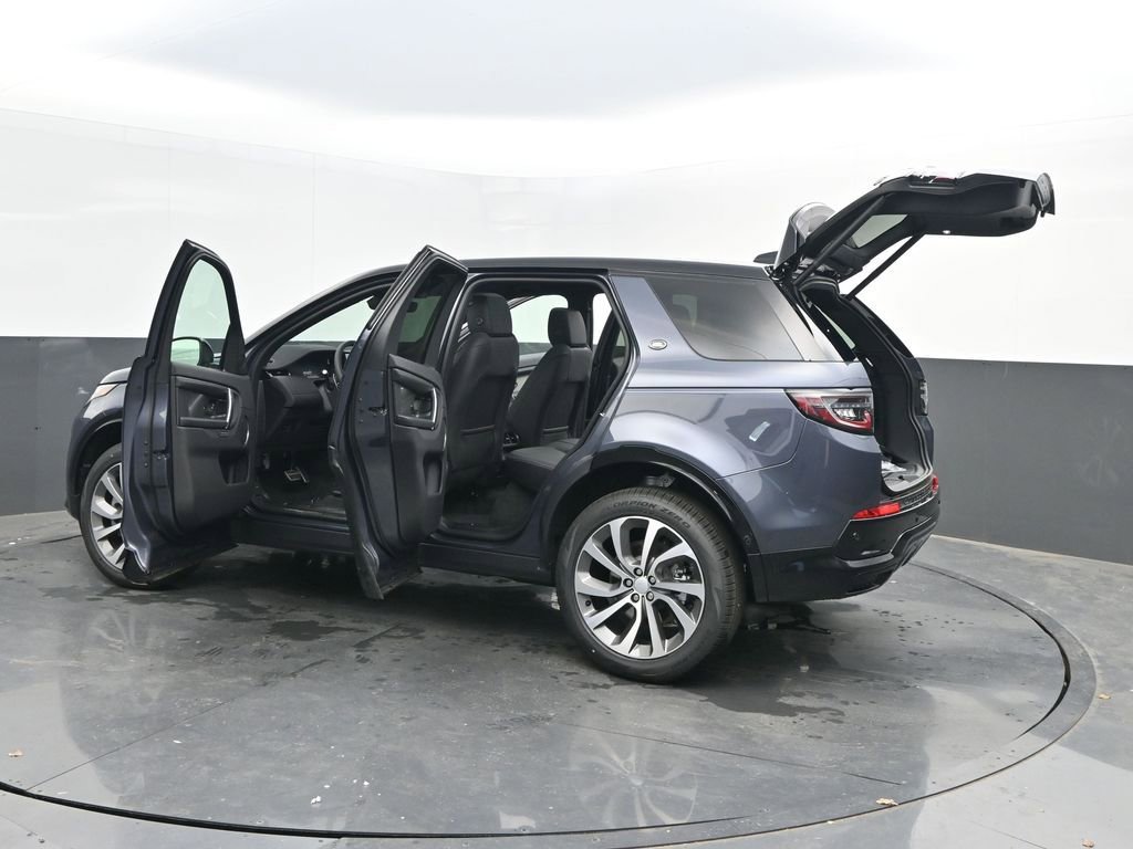 Used 2025 Land Rover Discovery Sport Dynamic SE image 38