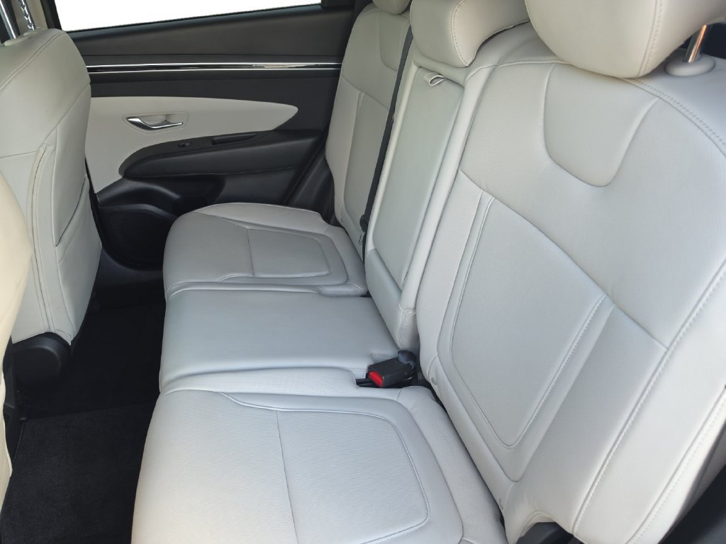 Certified 2024 Hyundai Tucson SEL w/ Convenience Package FWD image 15