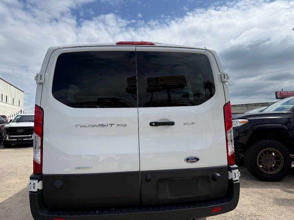 Used 2024 Ford Transit 350 XLT RWD image 5
