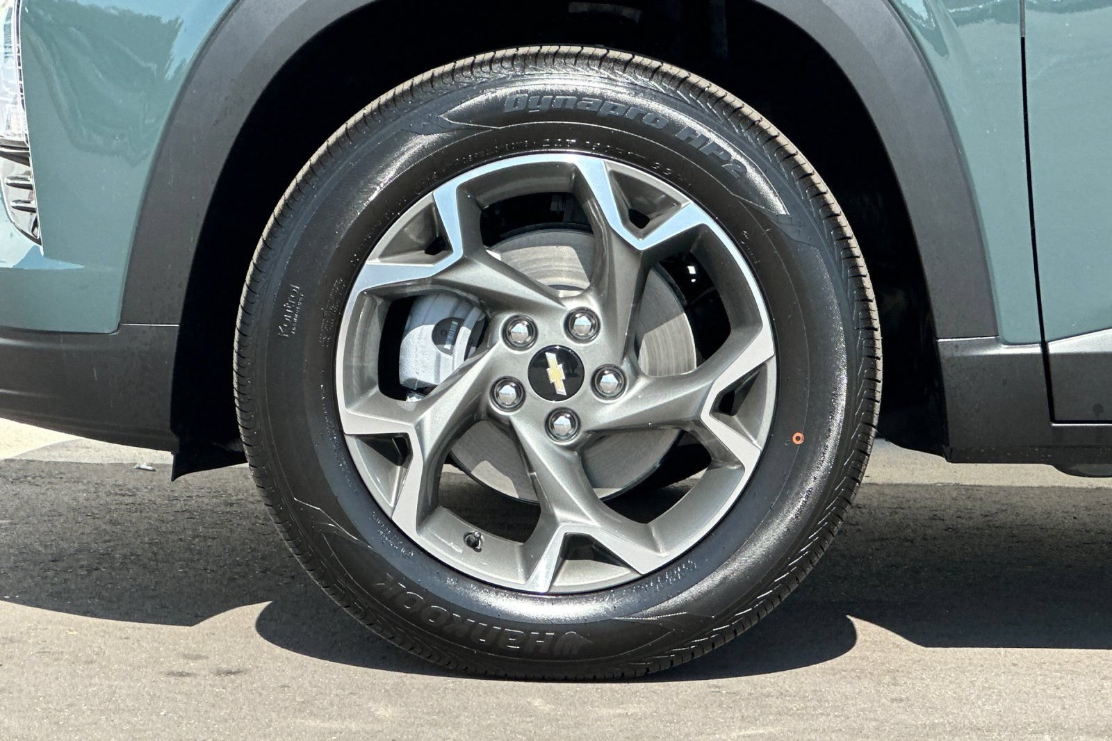 New 2026 Chevrolet Trax LT FWD image 25