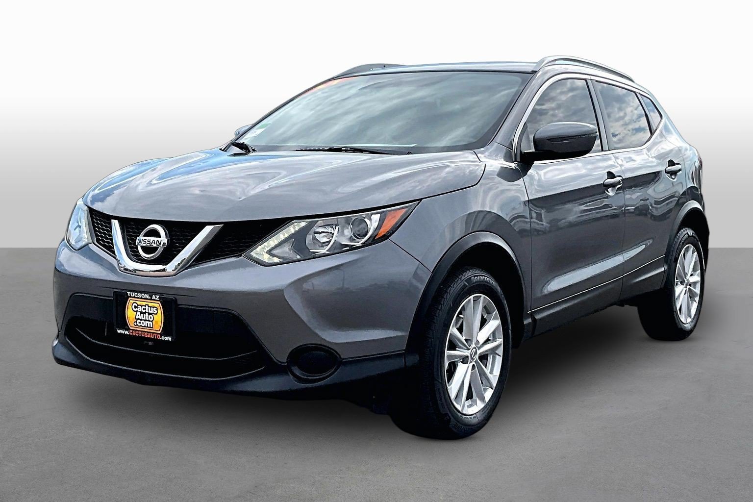 Used 2017 Nissan Rogue Sport SV FWD video 1
