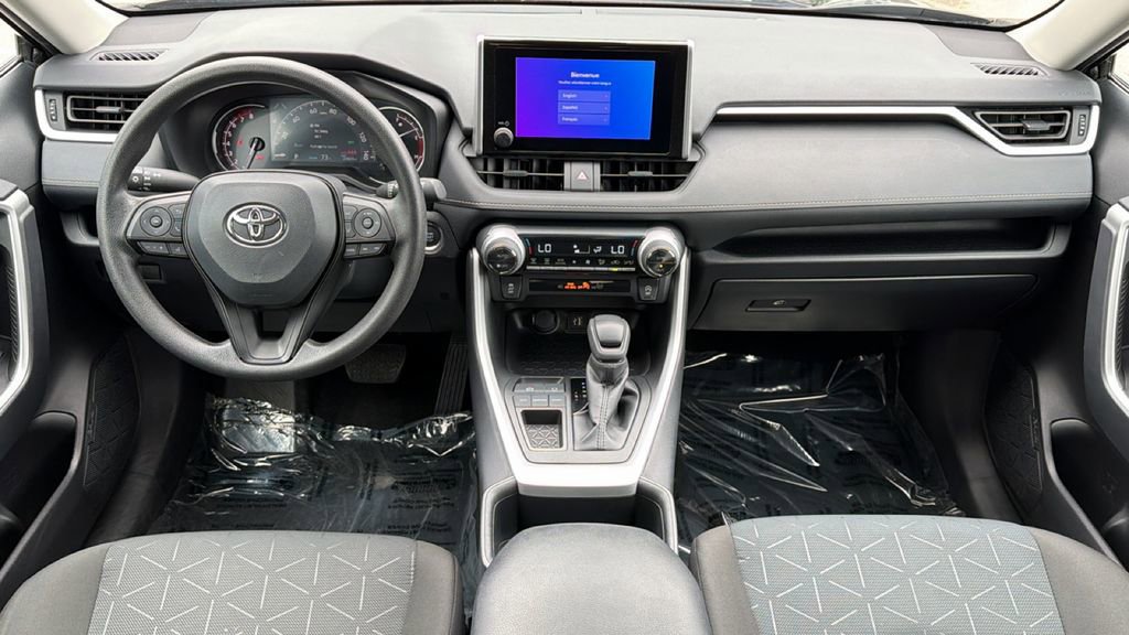 Certified 2025 Toyota RAV4 XLE image 35
