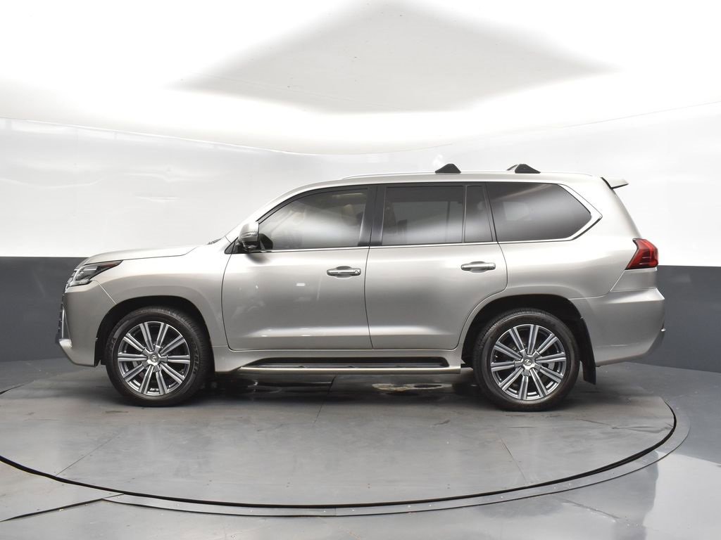 Used 2017 Lexus LX 570 570 image 4