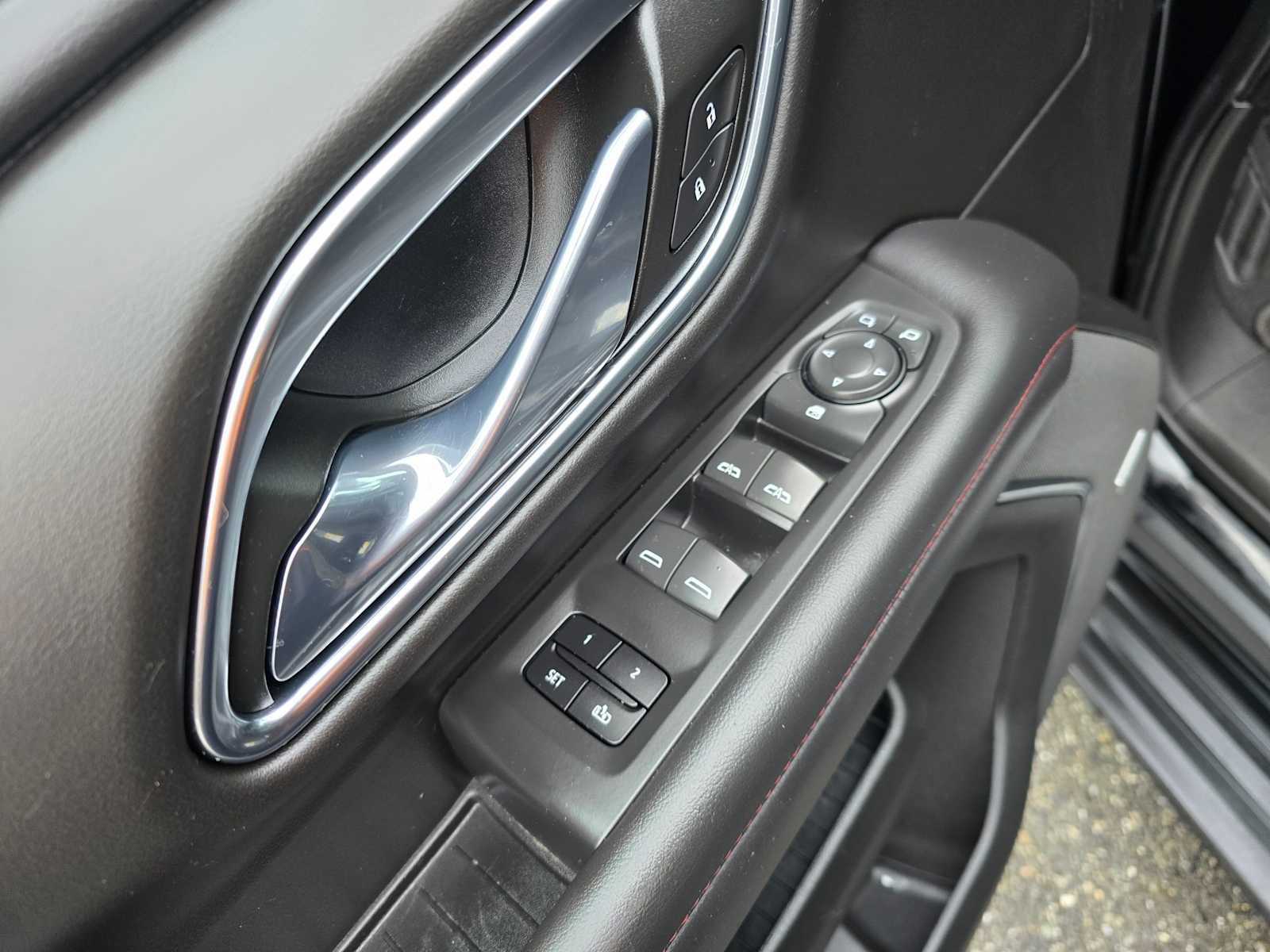 Used 2021 Chevrolet Suburban RST w/ Rear Media and Nav Package image 24