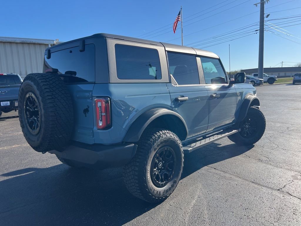 Used 2022 Ford Bronco Wildtrak image 3