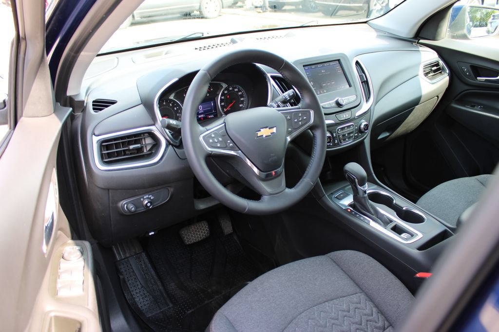 Used 2022 Chevrolet Equinox LT AWD/4WD image 11