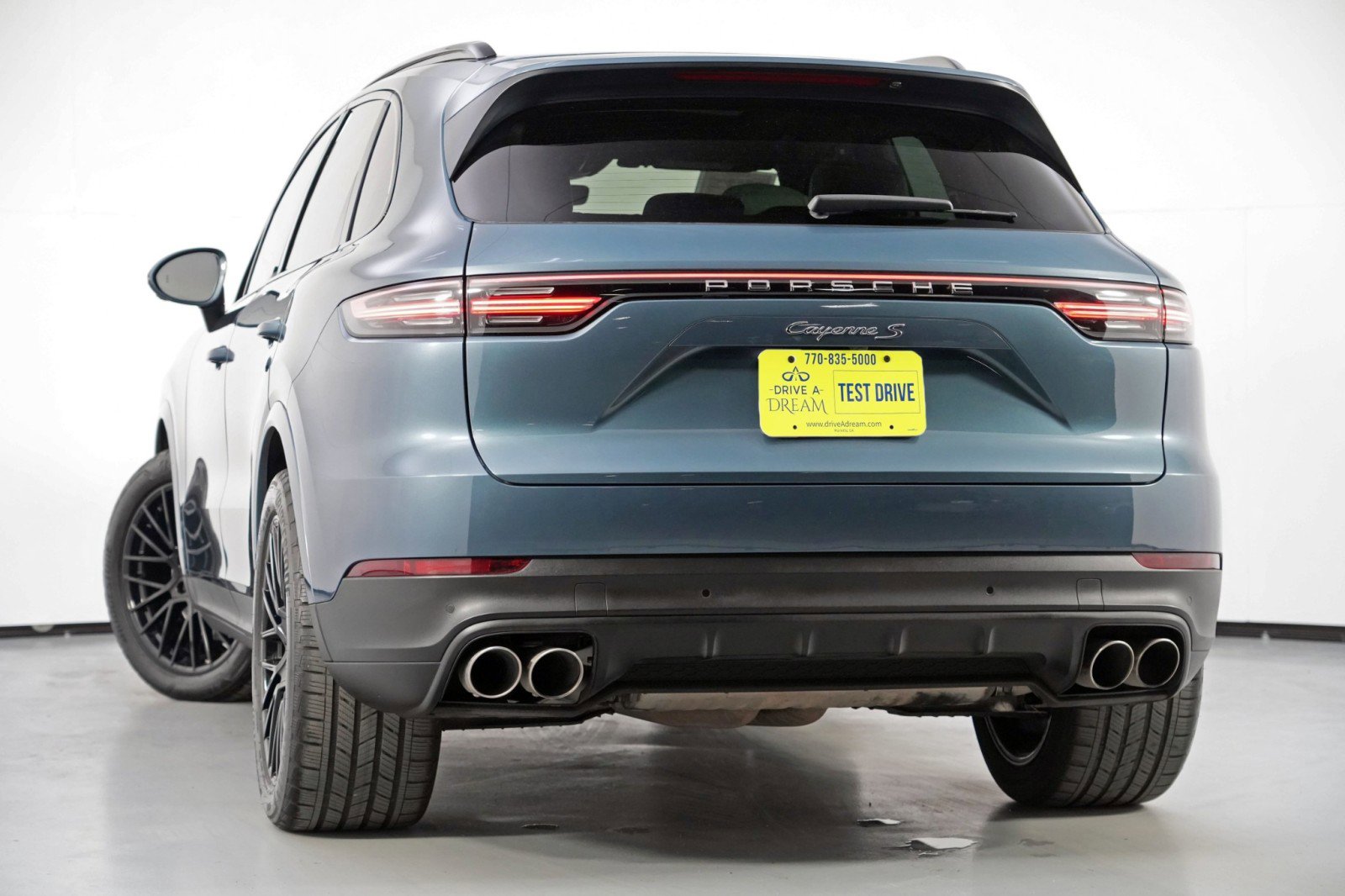 Used 2020 Porsche Cayenne S w/ Premium Package image 6